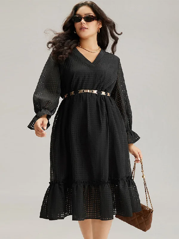 Solid Pocket Mesh Frill Trim Dress