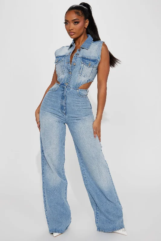 Baylin Denim Jumpsuit - Light Wash