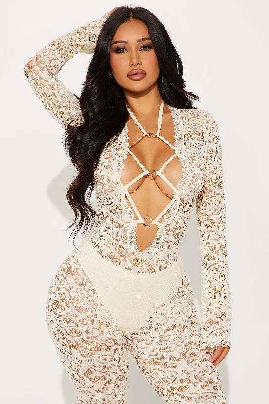 Better Without You Lace Jumpsuit - Cream