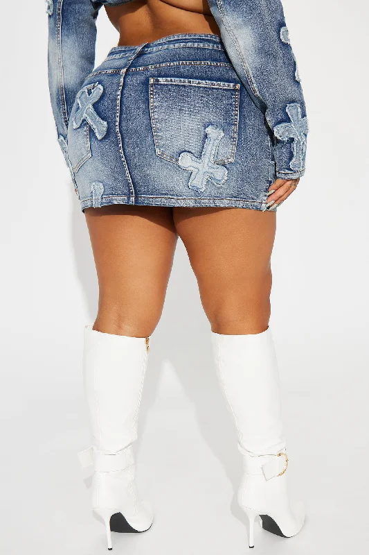 Cross Your Mind Denim Mini Skirt - Medium Wash