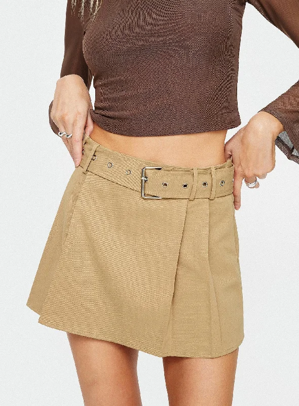 Lio Pleated Mini Skirt Beige