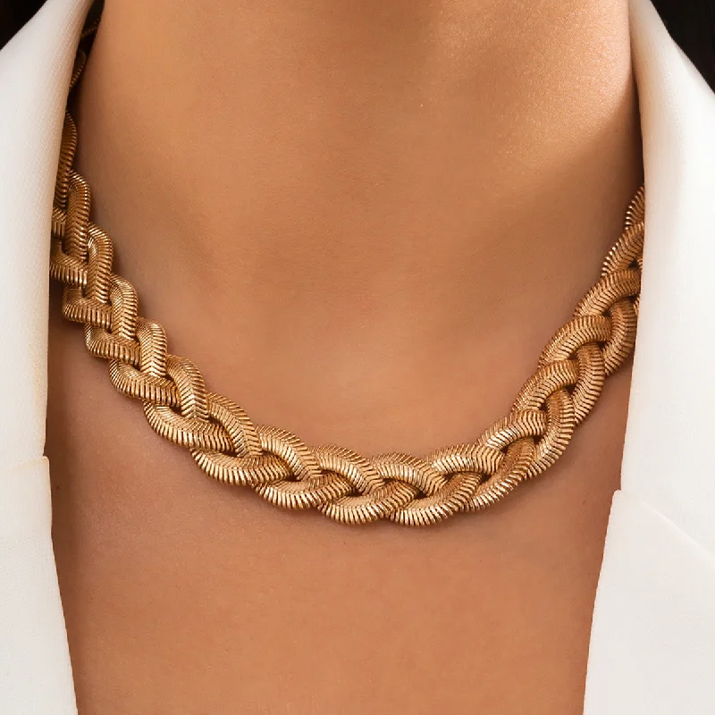 Hot Girl SnakeLink Chain Collarbone Necklace