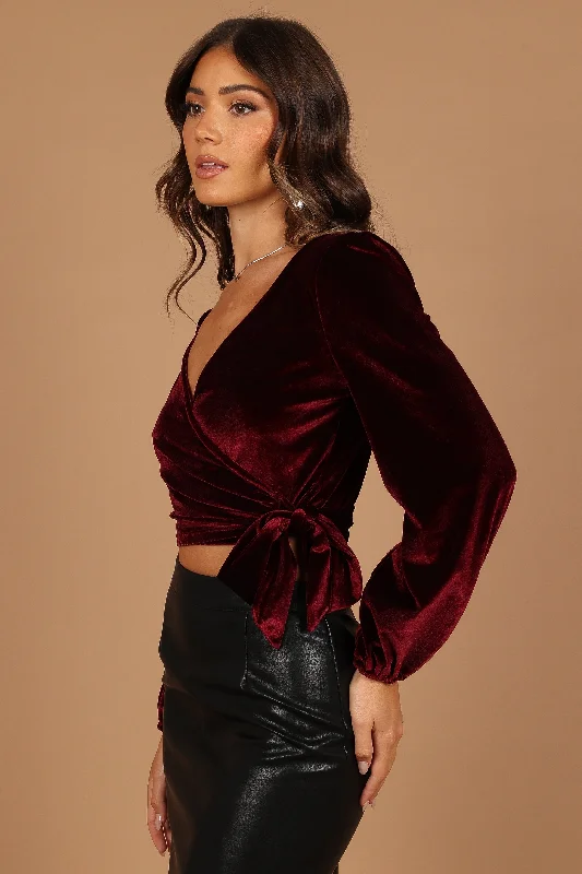 Nikki Top - Wine