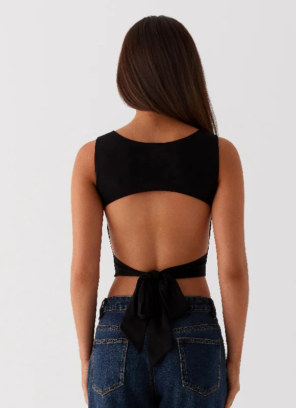 Saskie Crop Top - Black