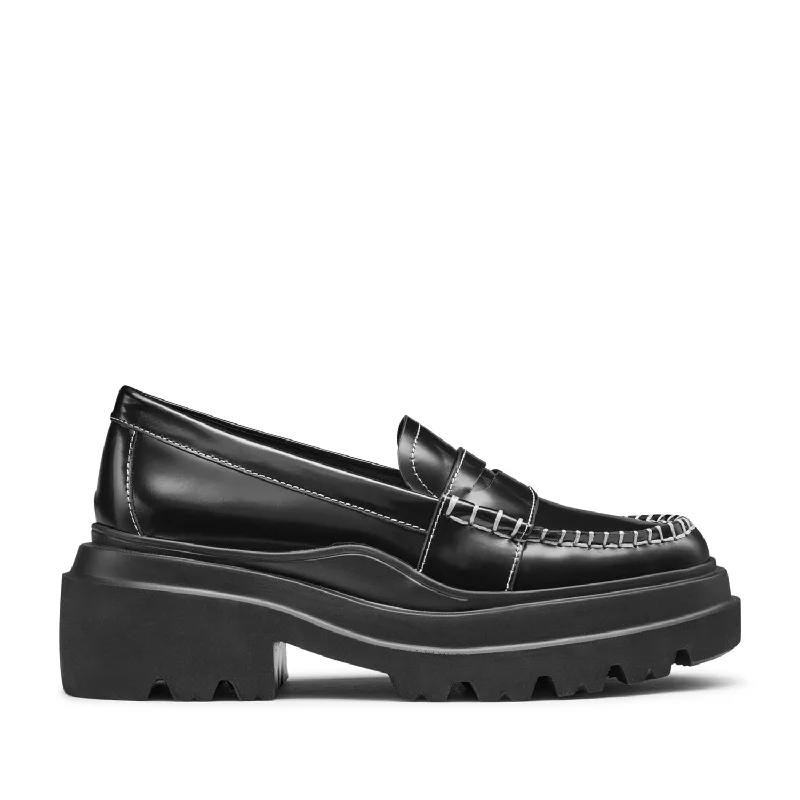 G.H. Bass Women's Platform Lug Loafer in Black